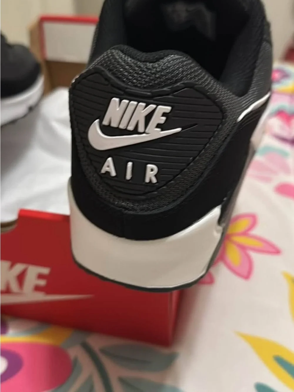 Nike Air Max 90 Men's Black and Gray Athletic Sneakers